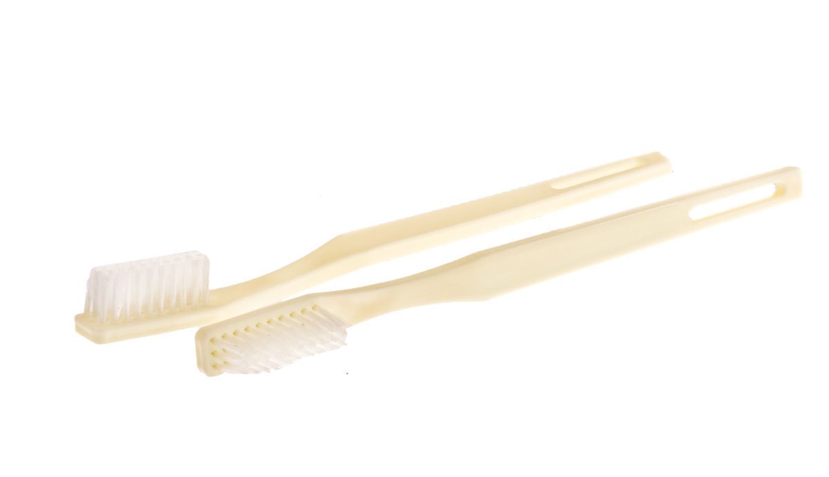 Toothbrush White Adult Soft